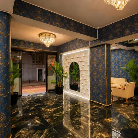 Safir & Center كورلو