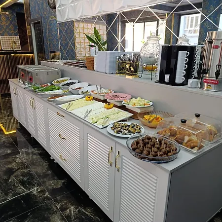 فندق Safir & Center كورلو