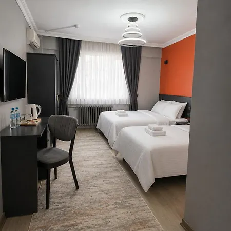 فندق Safir & Center 3*